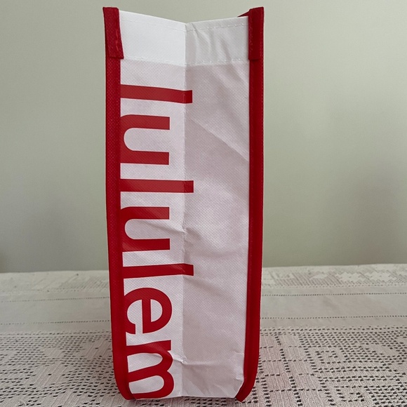 NEW Lululemon red & white small reusable tote bag - Picture 5 of 6